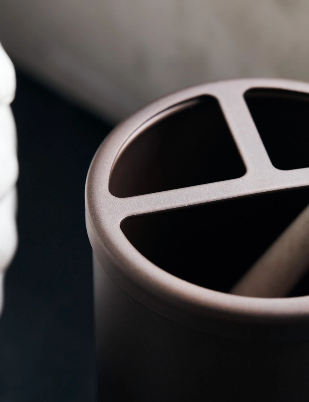 Bond Bath Accessories - Image 3