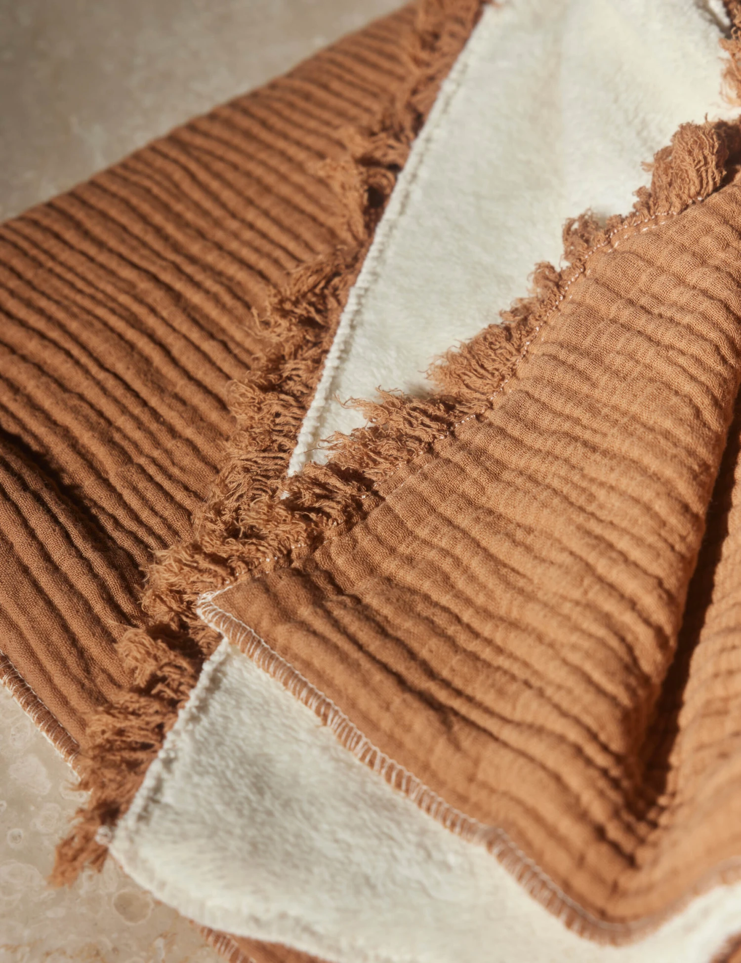 Alaia Sherpa Throw By House No. 23 - Image 11