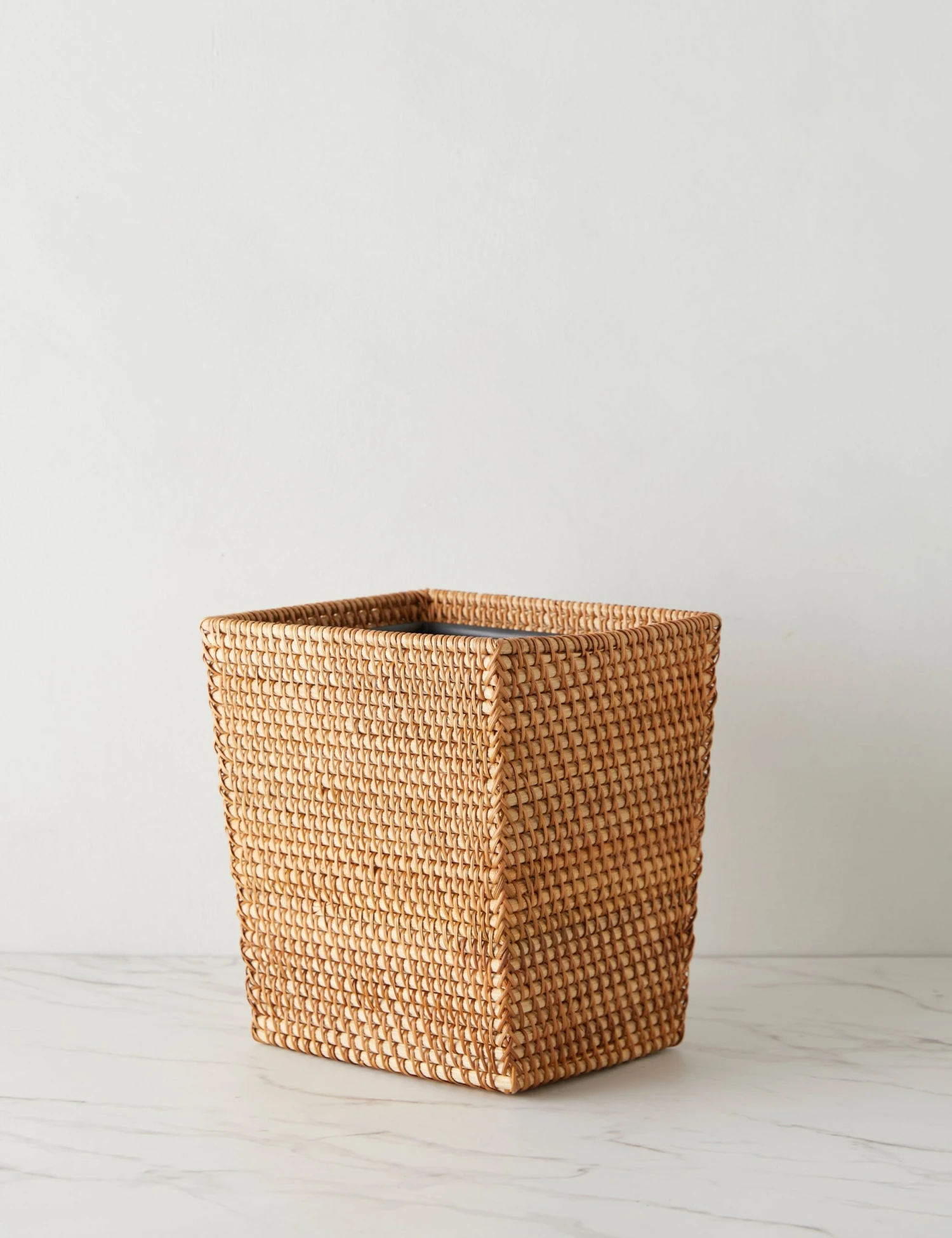 Haren Wastebasket