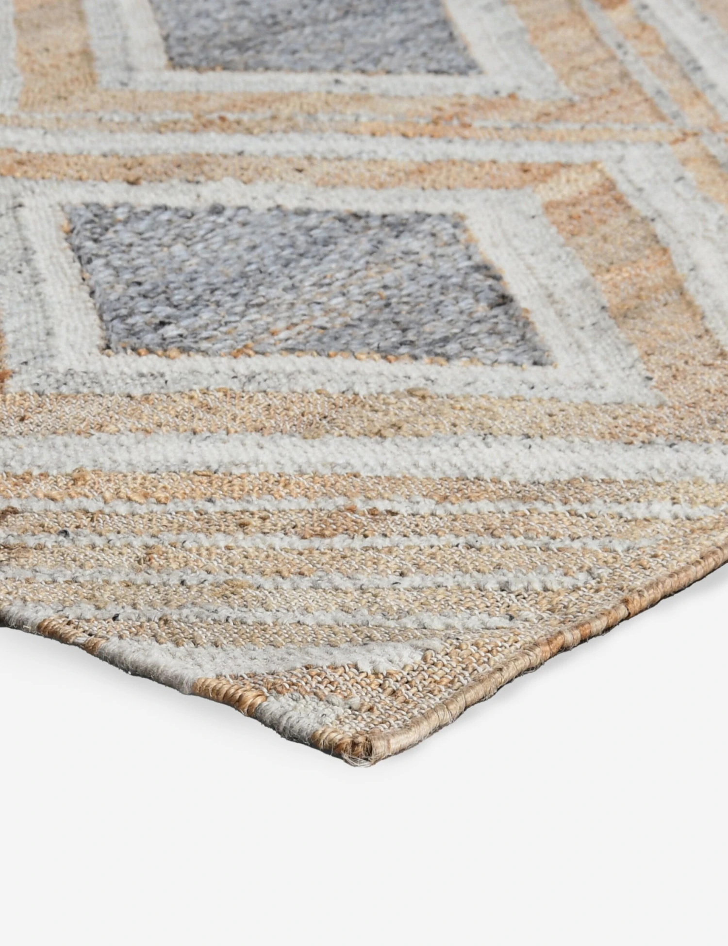 Lonan Rug - Image 2