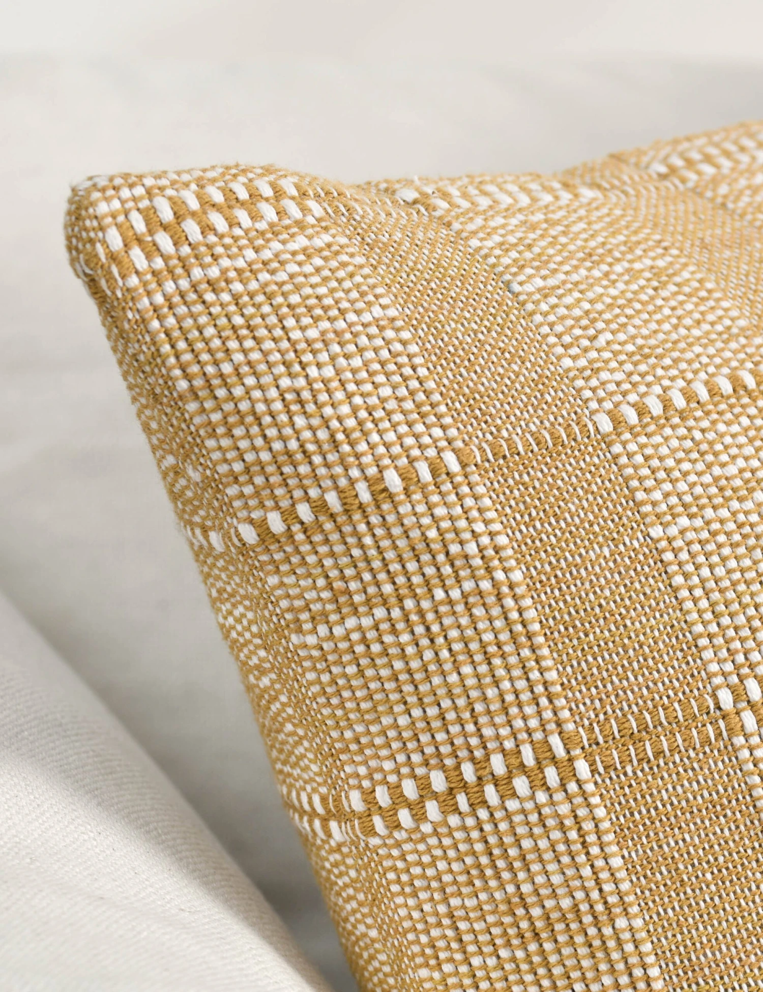 Kella Pillow - Image 5