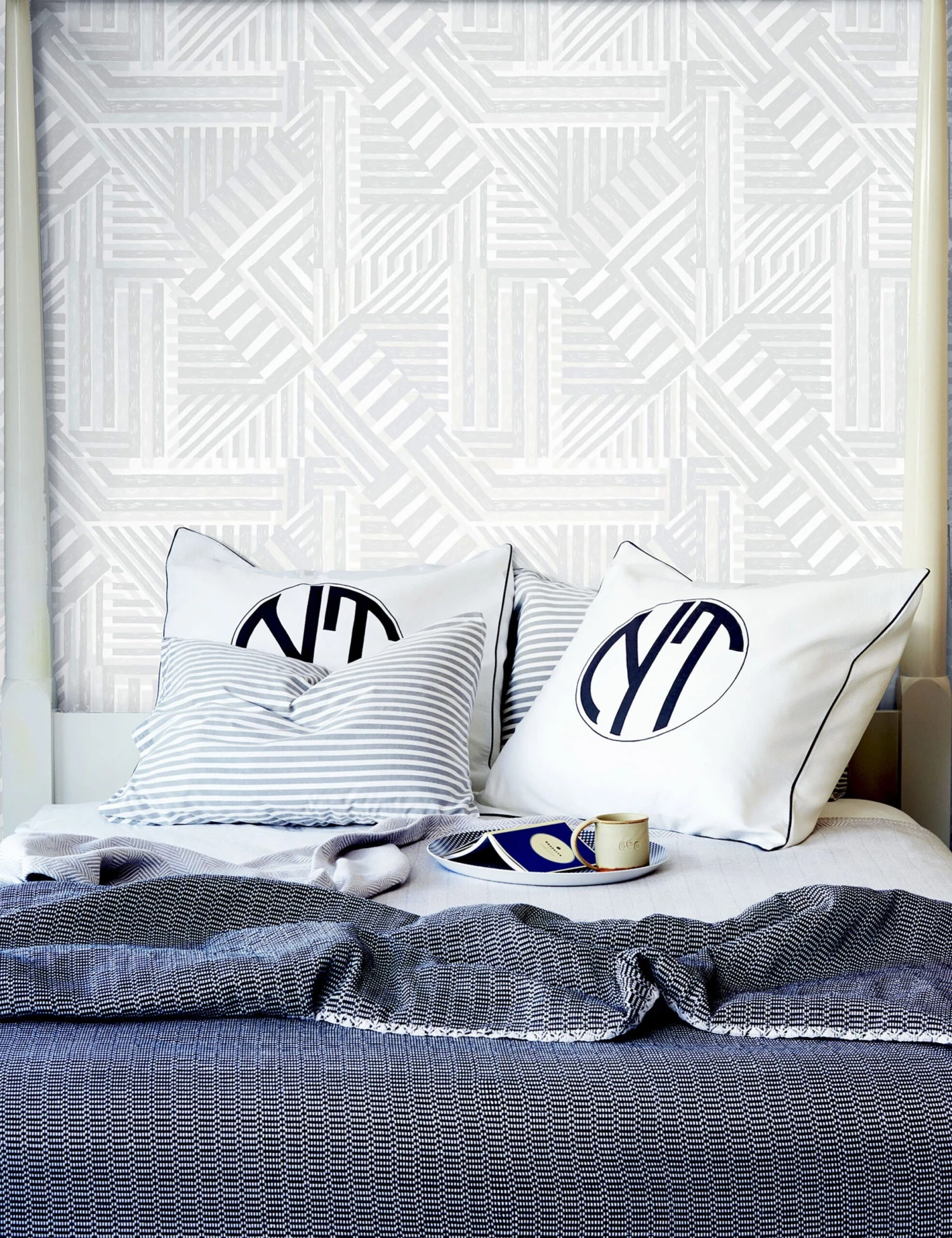 Bloc Wallpaper - Image 2