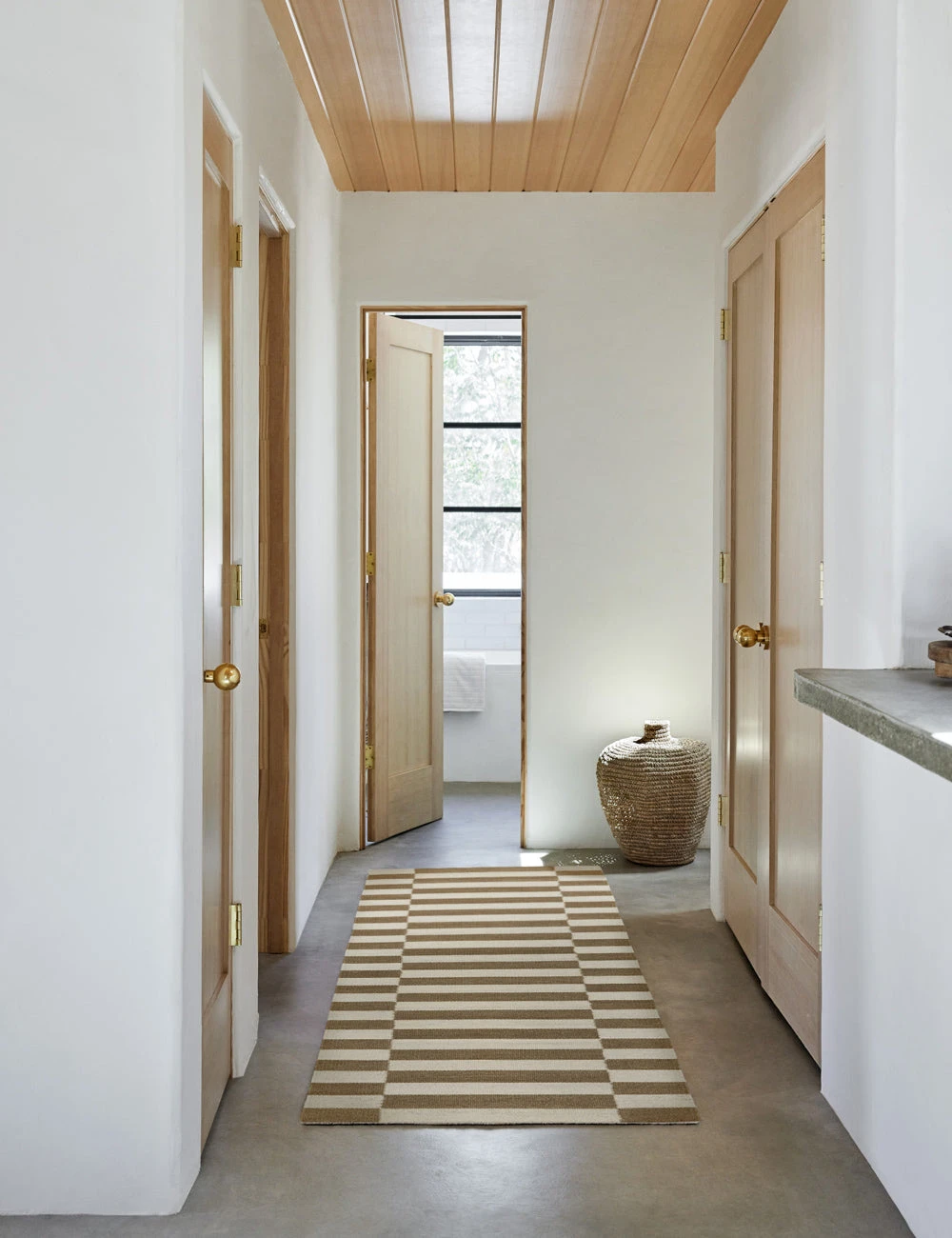 Bungalow Rug By Jenni Kayne - Image 3