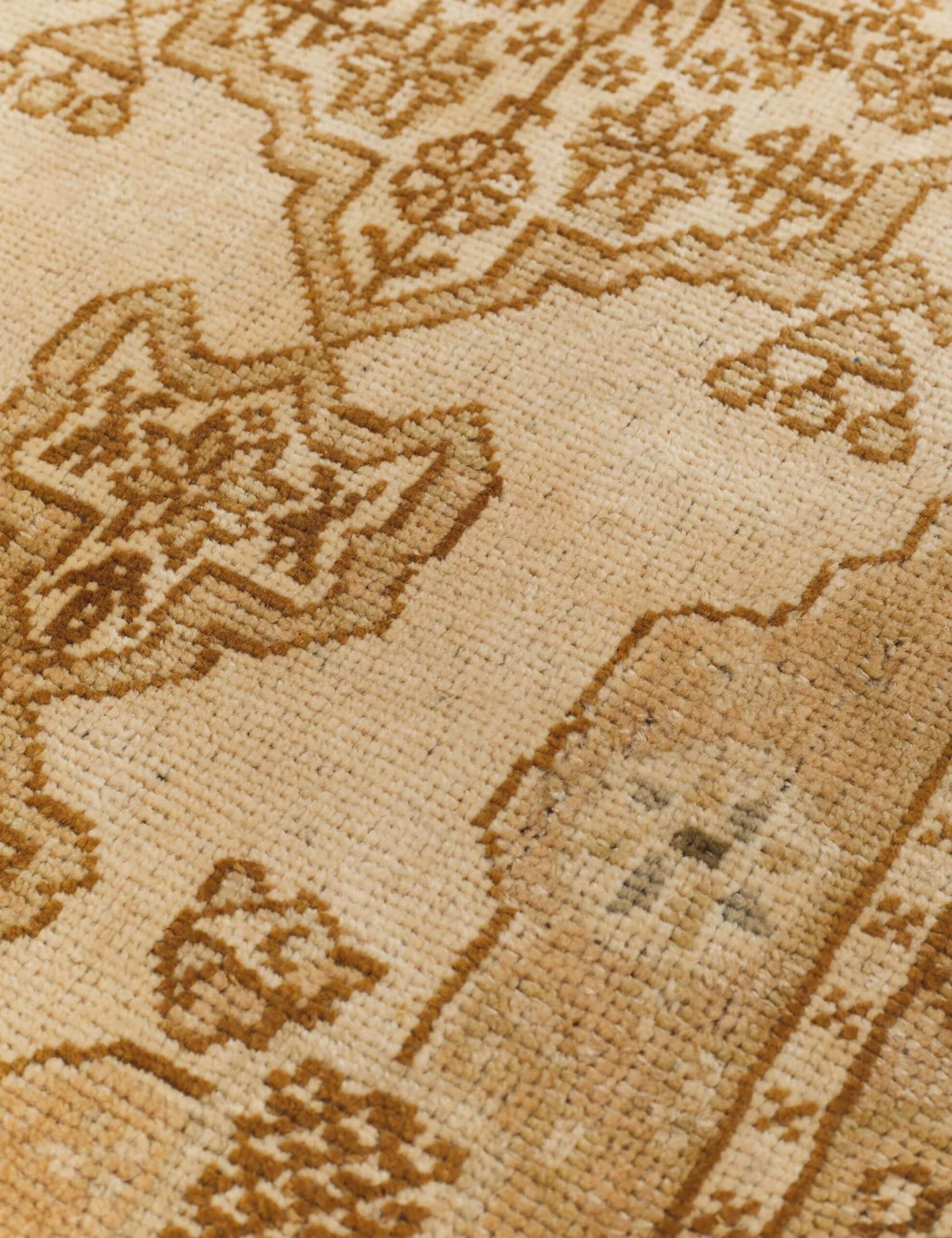 Alina Vintage Textile Wall Art - Image 2